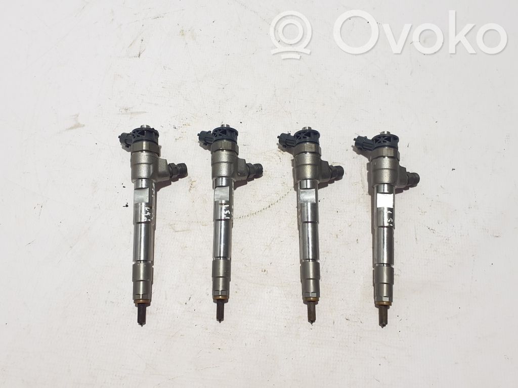 Inyector de combustible   8201636333
