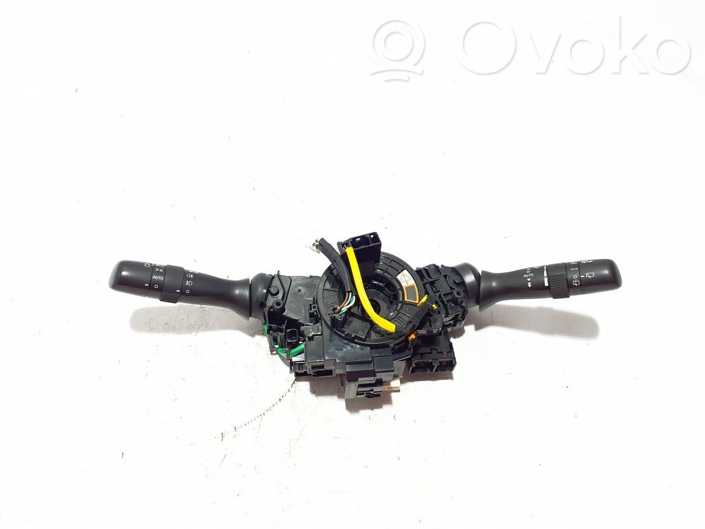 Subaru Forester SK Commodo, commande essuie-glace/phare