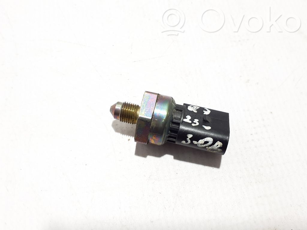 Audi Q7 4M Sensor de presión de combustible 