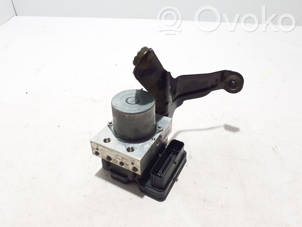 Volvo XC40 ABS bloks 