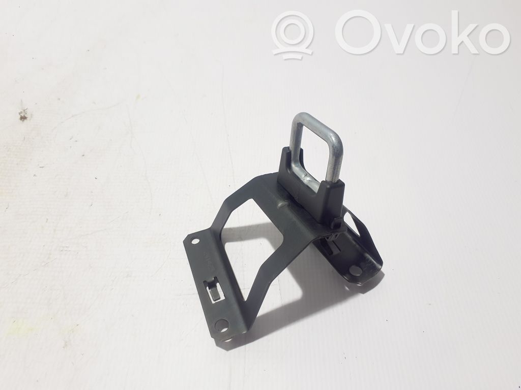 Volvo XC90 Engine bonnet (hood) release handle 