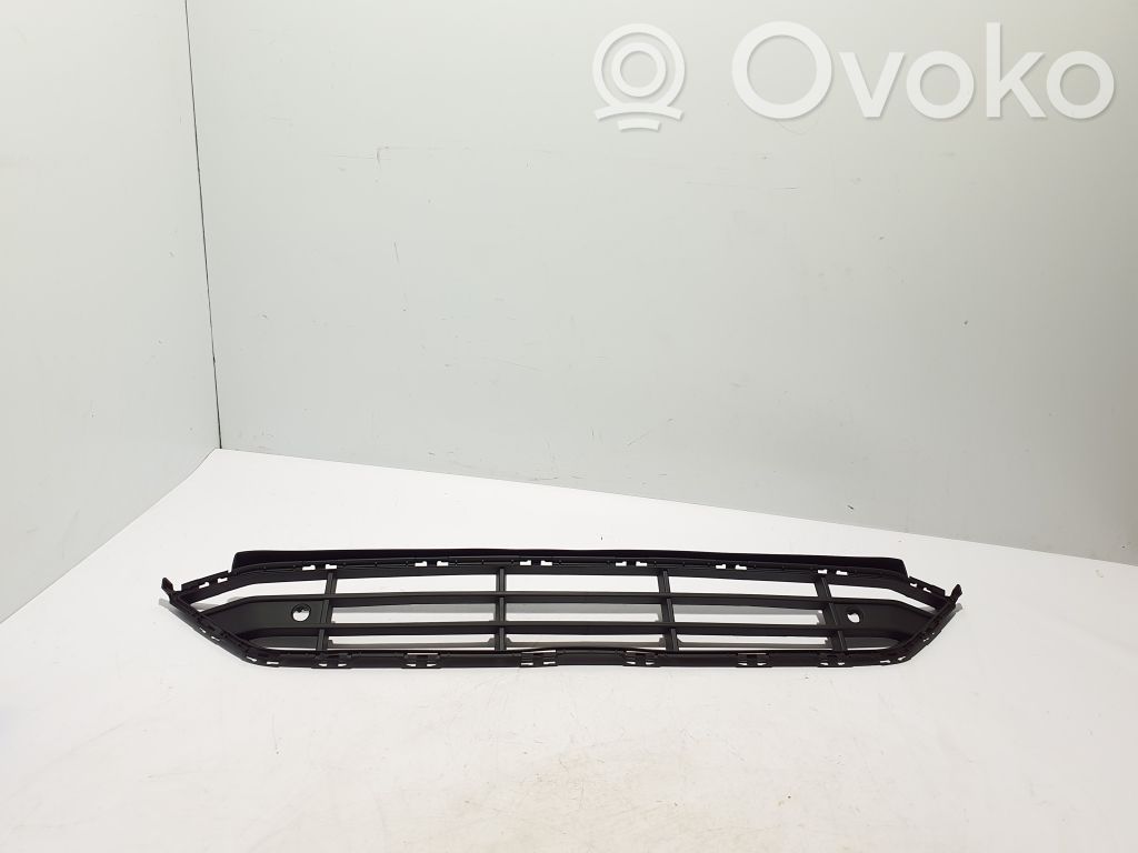 Volvo XC90 Kratka dolna zderzaka przedniego 