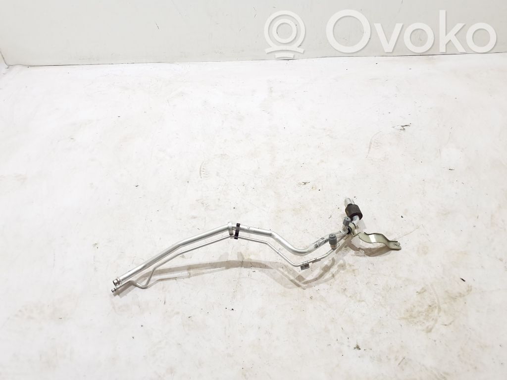 Nissan Qashqai J12 Tubo flessibile aria condizionata (A/C)