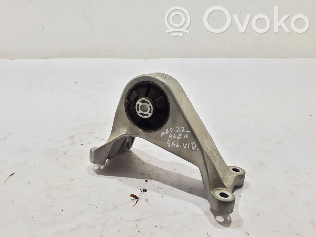 Renault Megane E-Tech Engine mount bracket 