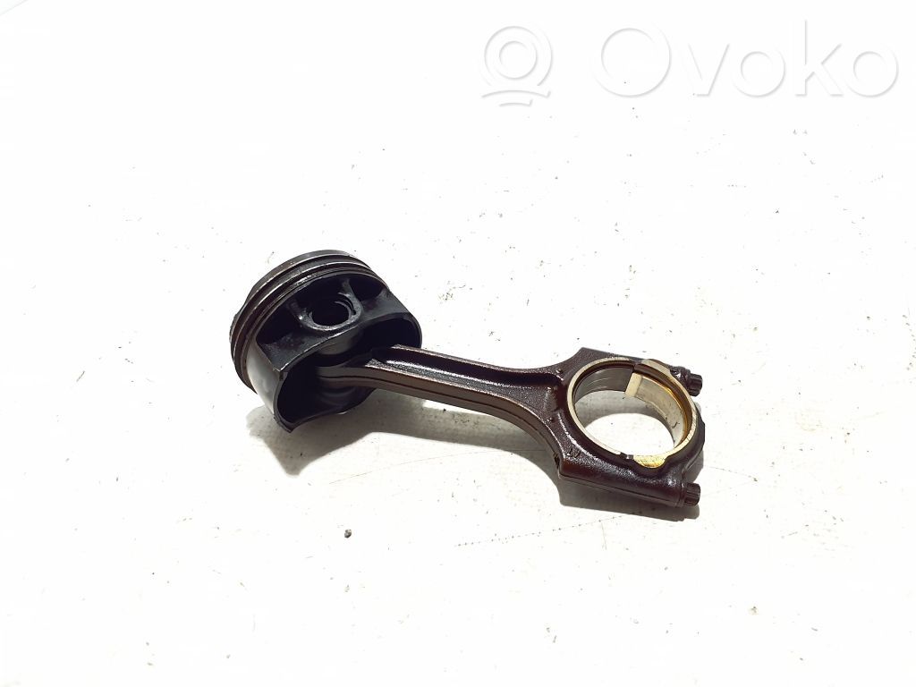 Volvo XC60 Pistón con biela 