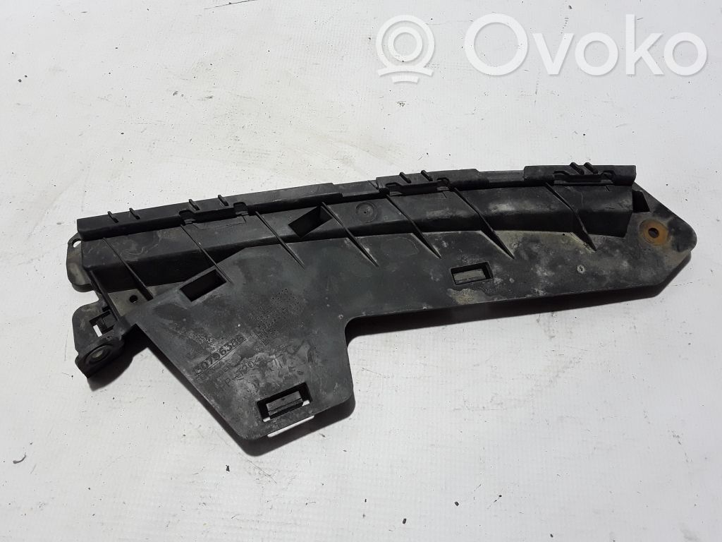 Volvo V70 Suport montare bară față 