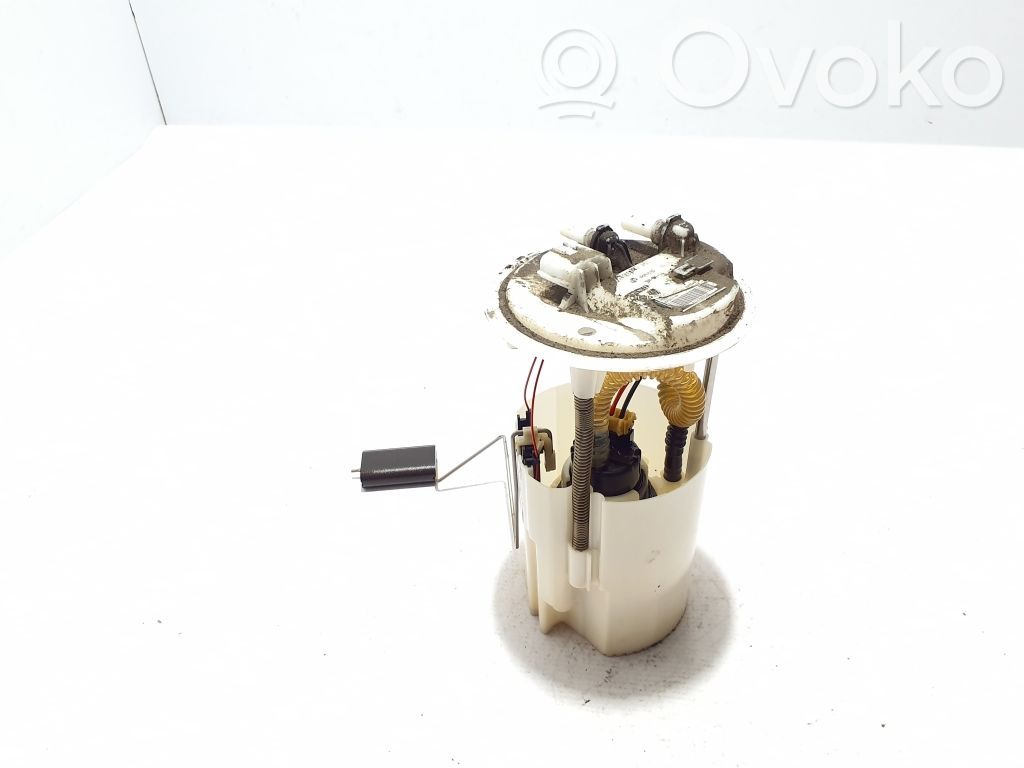 Opel Vivaro Pompă combustibil în rezervor 