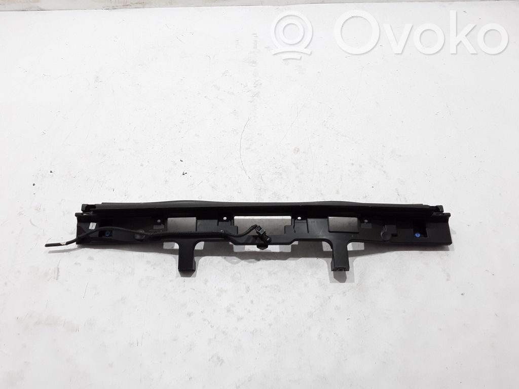 Renault Kangoo III Soporte de montaje del parachoques trasero 