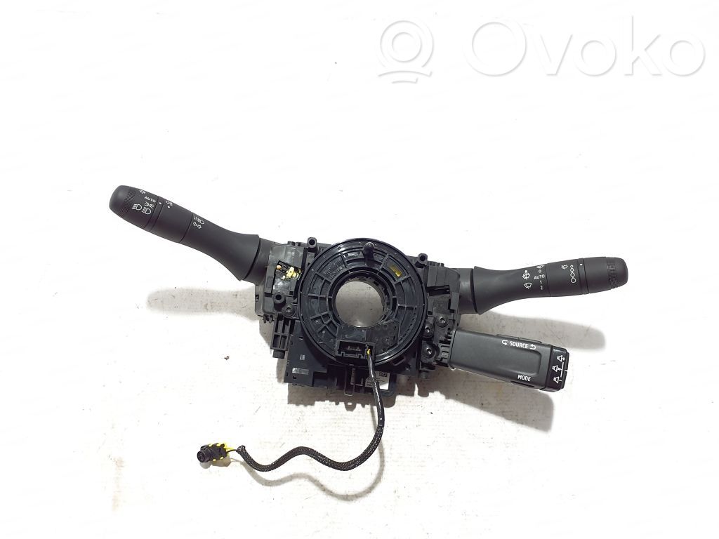 Renault Kangoo III Bloc semnalizator și ștergător parbriz 