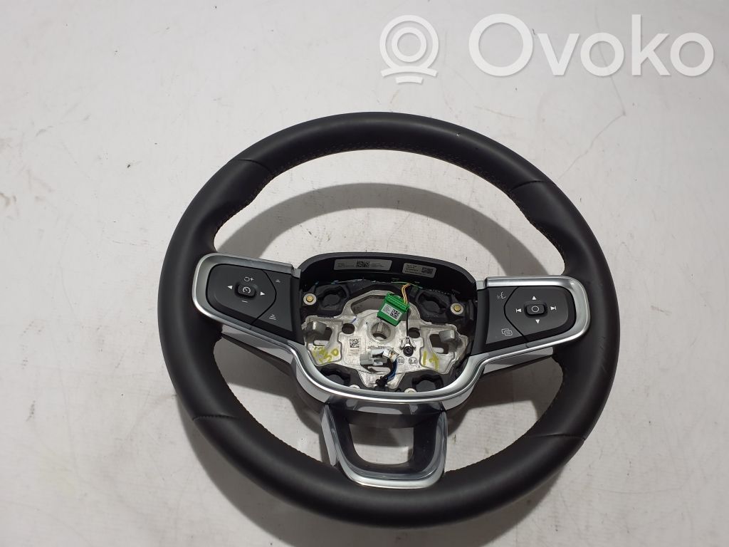 Volvo C40 Ohjauspyörä 