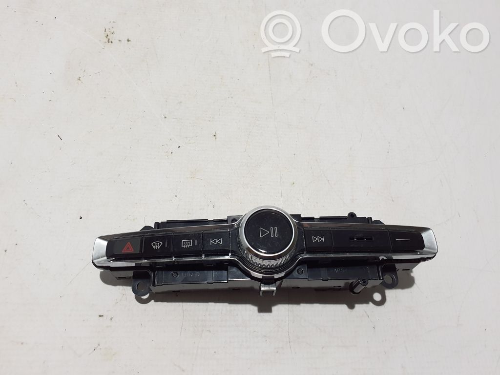 Head unit multimedia control   31456673