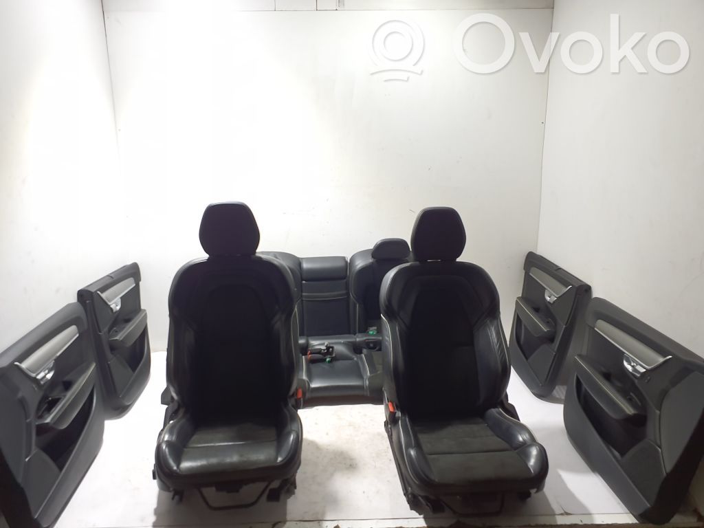 Juego interior