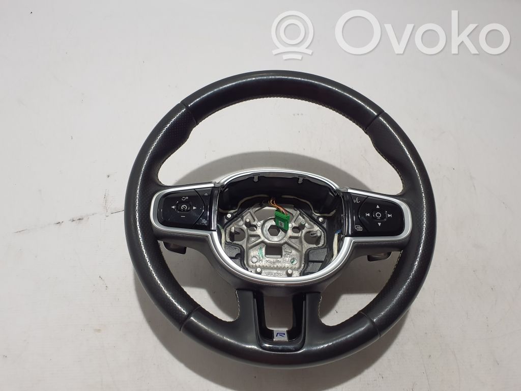 Volvo S90, V90 Stūre 