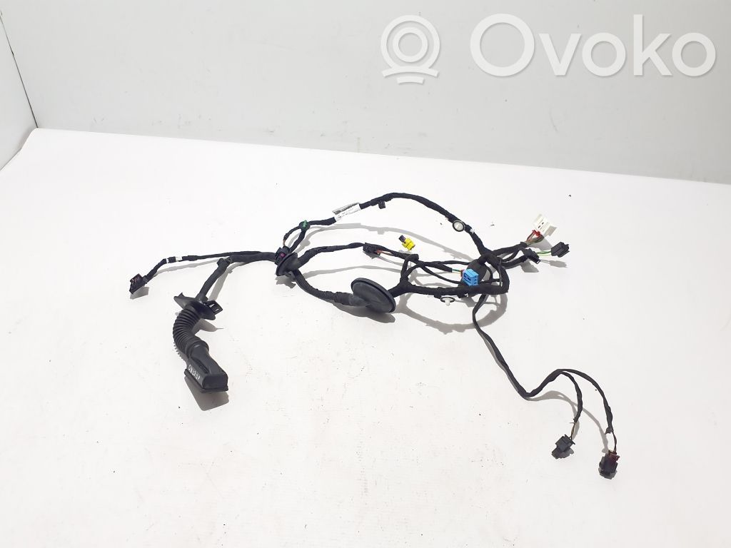 Otros cableados   4M8971030EN