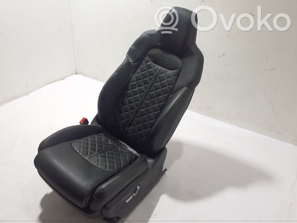 Audi Q8 Sedile anteriore del conducente 