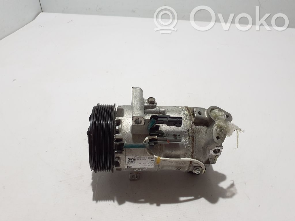 Renault Clio V Air conditioning (A/C) compressor (pump) 