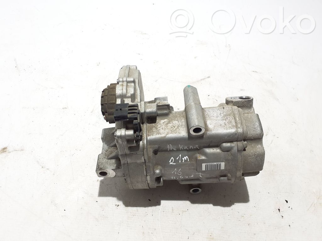 Renault Arkana Ilmastointilaitteen kompressorin pumppu (A/C) 