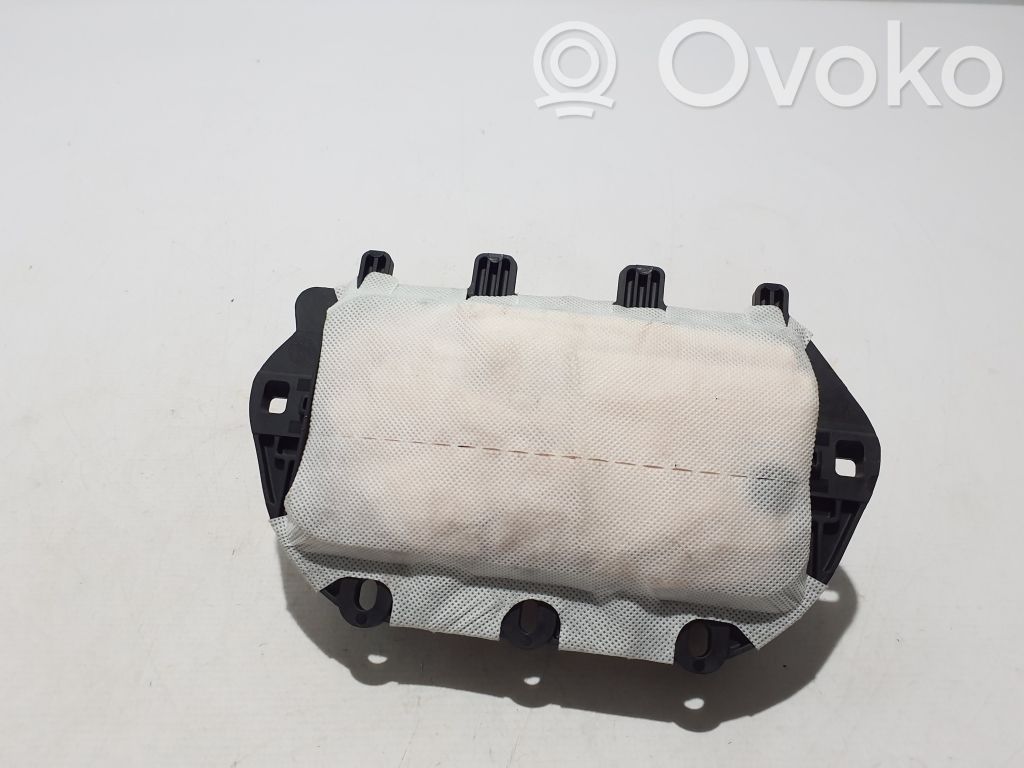 Toyota Proace Passenger airbag 