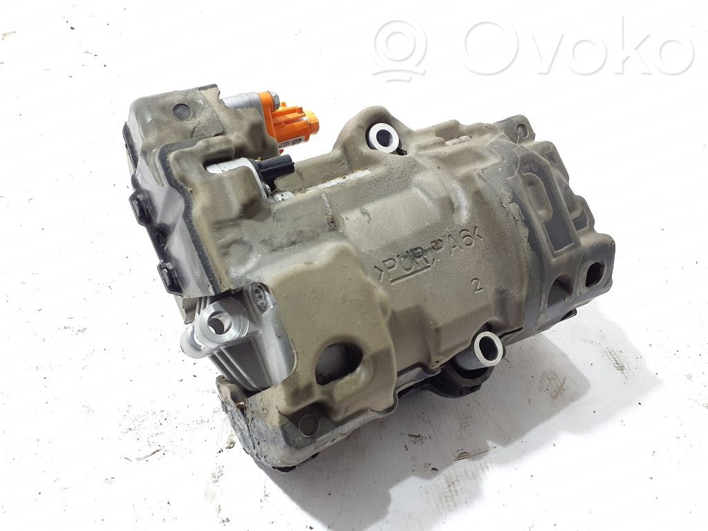 Renault Megane E-Tech Air conditioning (A/C) compressor (pump) 
