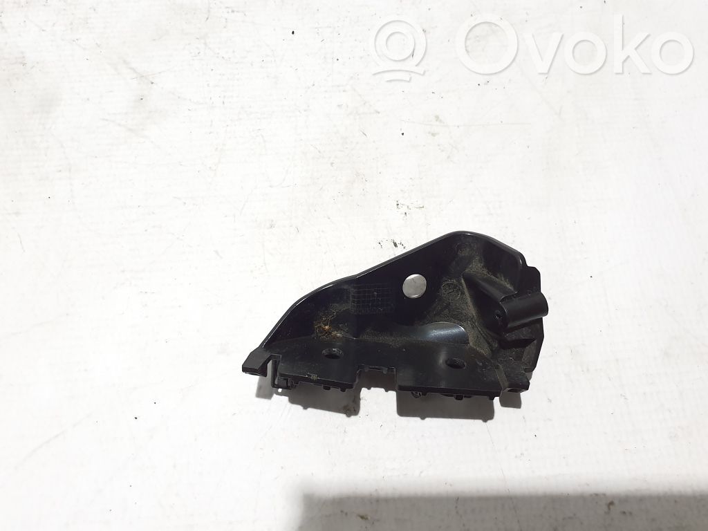 Front bumper mounting bracket   622209057R