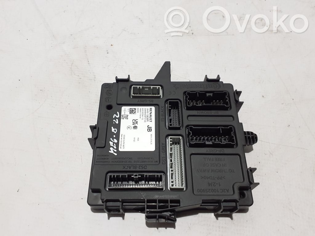 Renault Megane E-Tech Muut ohjainlaitteet/moduulit 