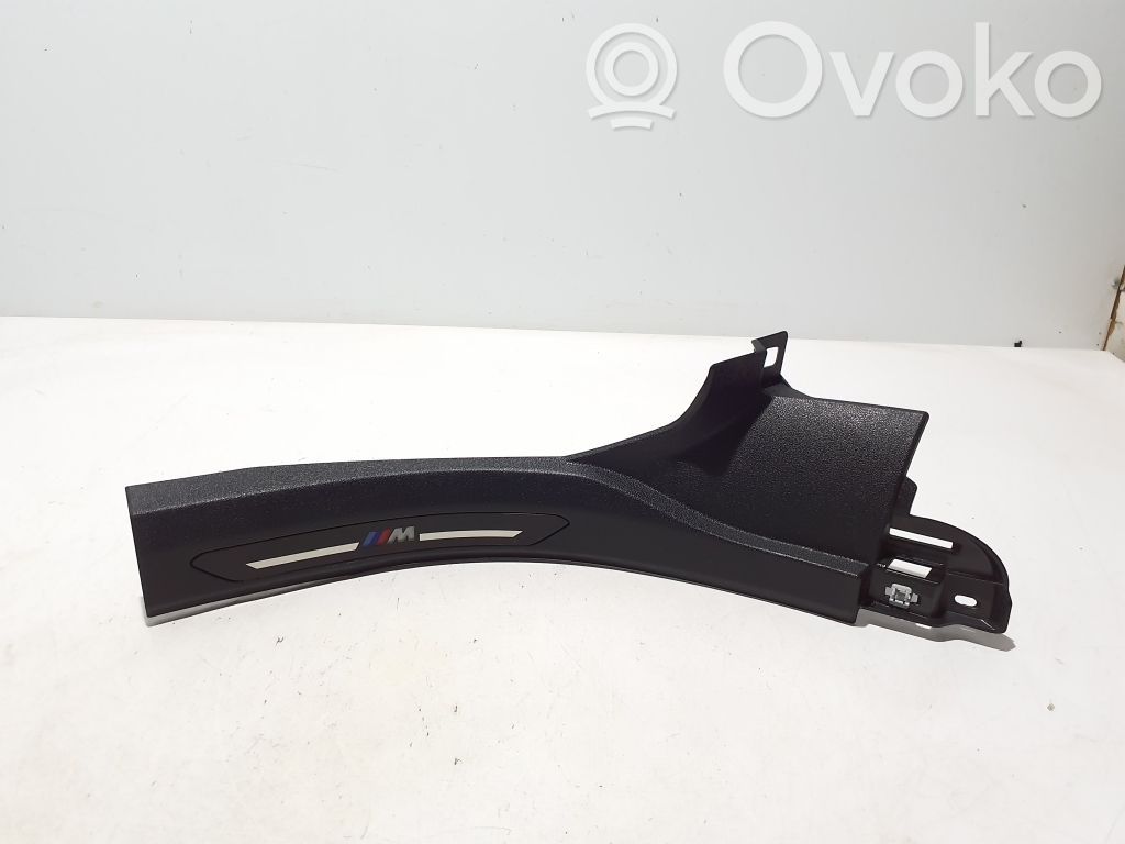 BMW X6 G06 Copertura del rivestimento del sottoporta posteriore 