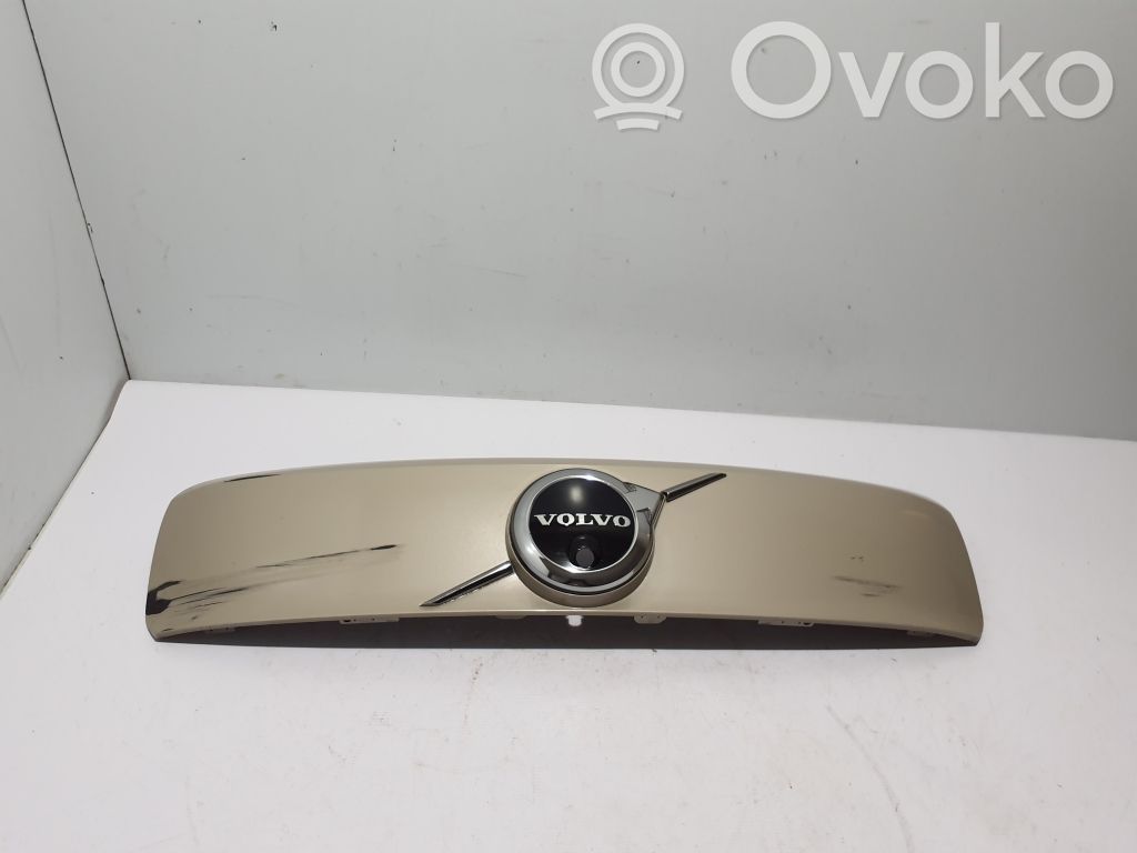 Volvo C40 Front grill 