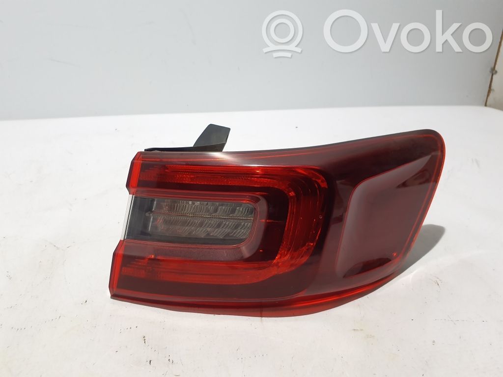 Lampa tylna   265502040R