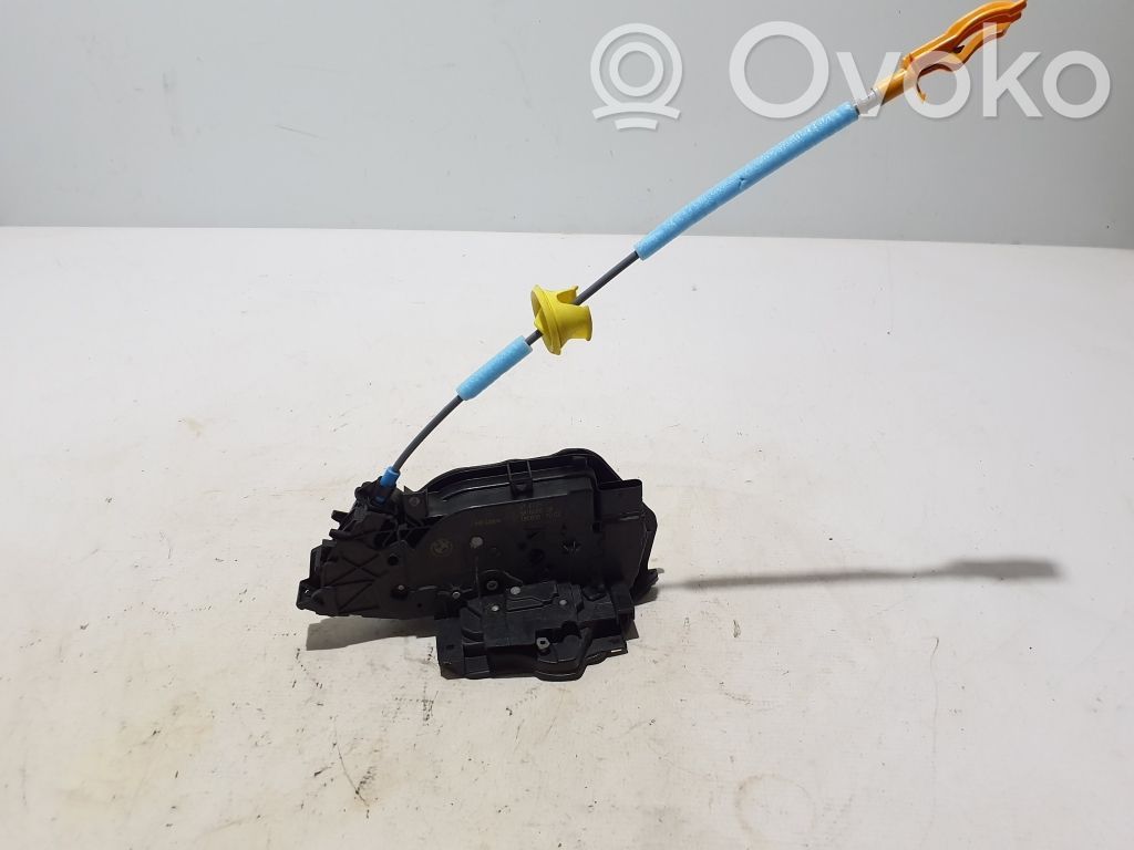 BMW i5 G60 Front door lock 