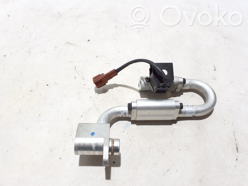Renault Megane E-Tech Ilmastointilaitteen putki (A/C) 