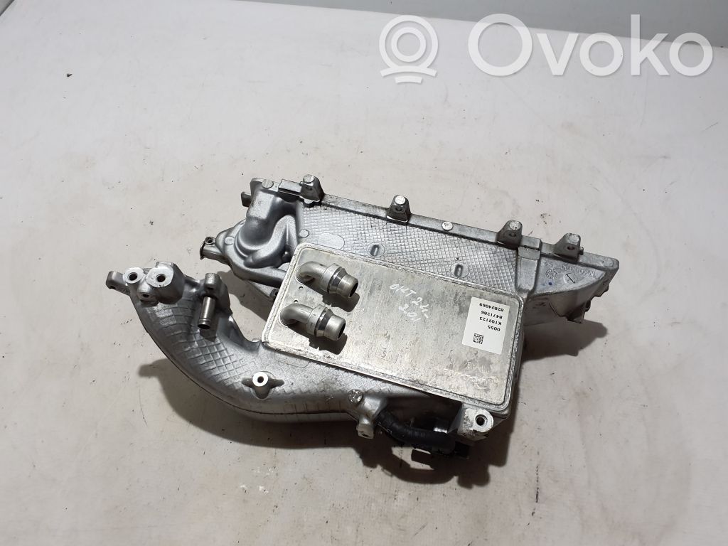 Skoda Octavia Mk4 Colector de admisión 