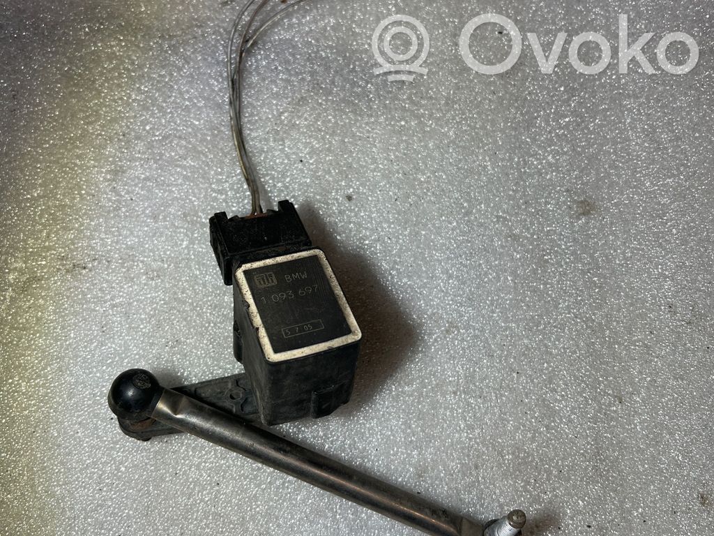 BMW 5 E60 E61 Front height sensor lever 