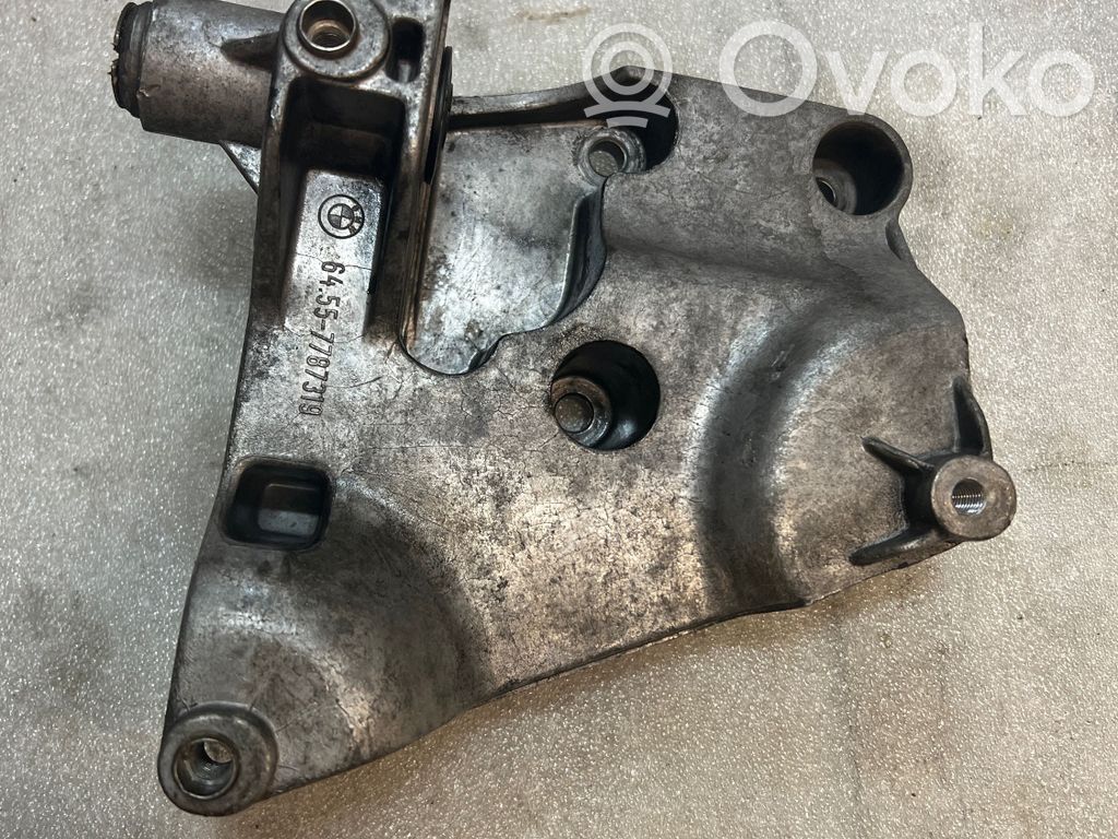 BMW 3 E46 Engine mounting bracket 