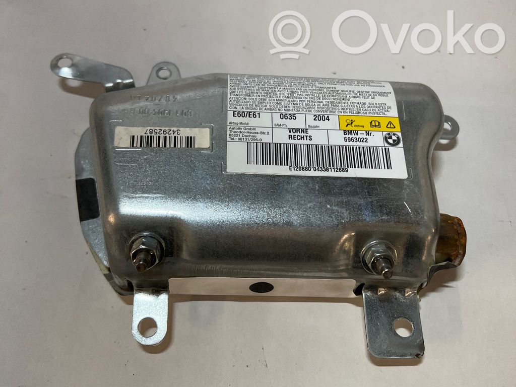 Etuoven turvatyyny   6963022