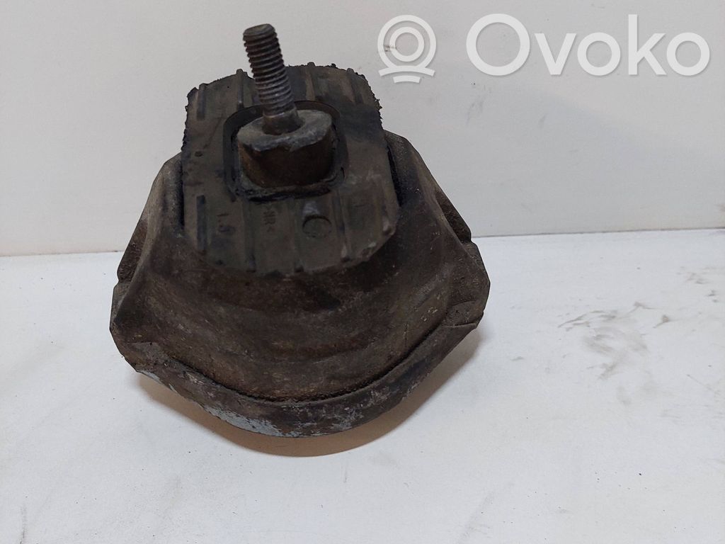 Engine mount bracket   307412