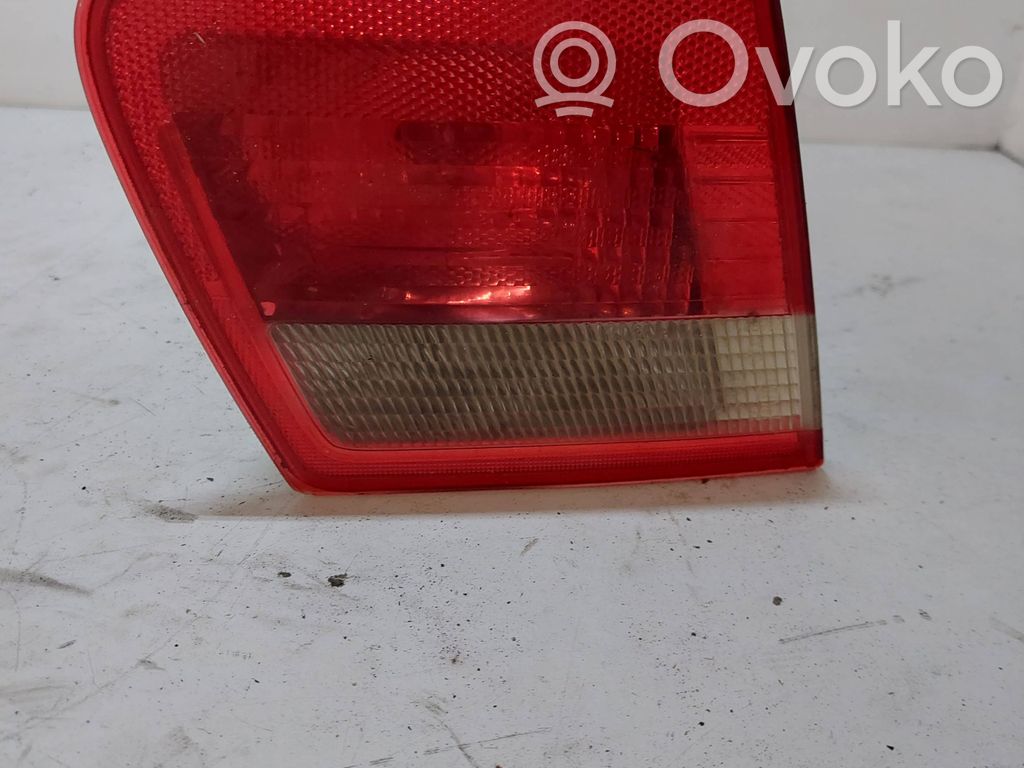 BMW 3 E46 Tailgate rear/tail lights 