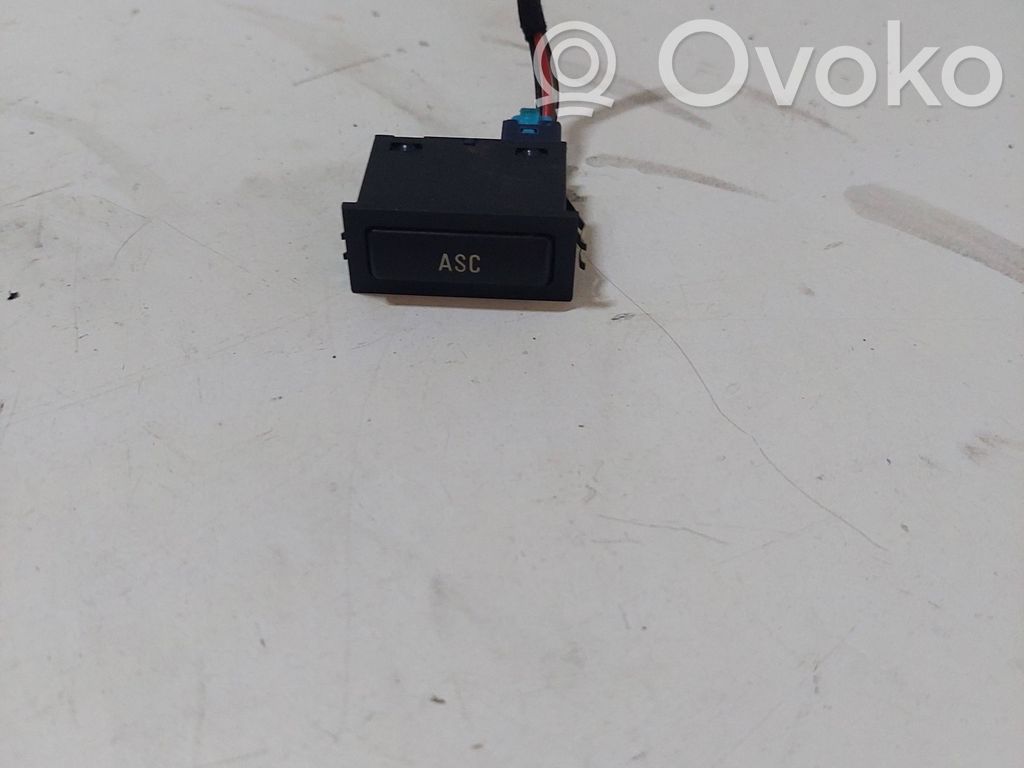 Traction control (ASR) switch   45939