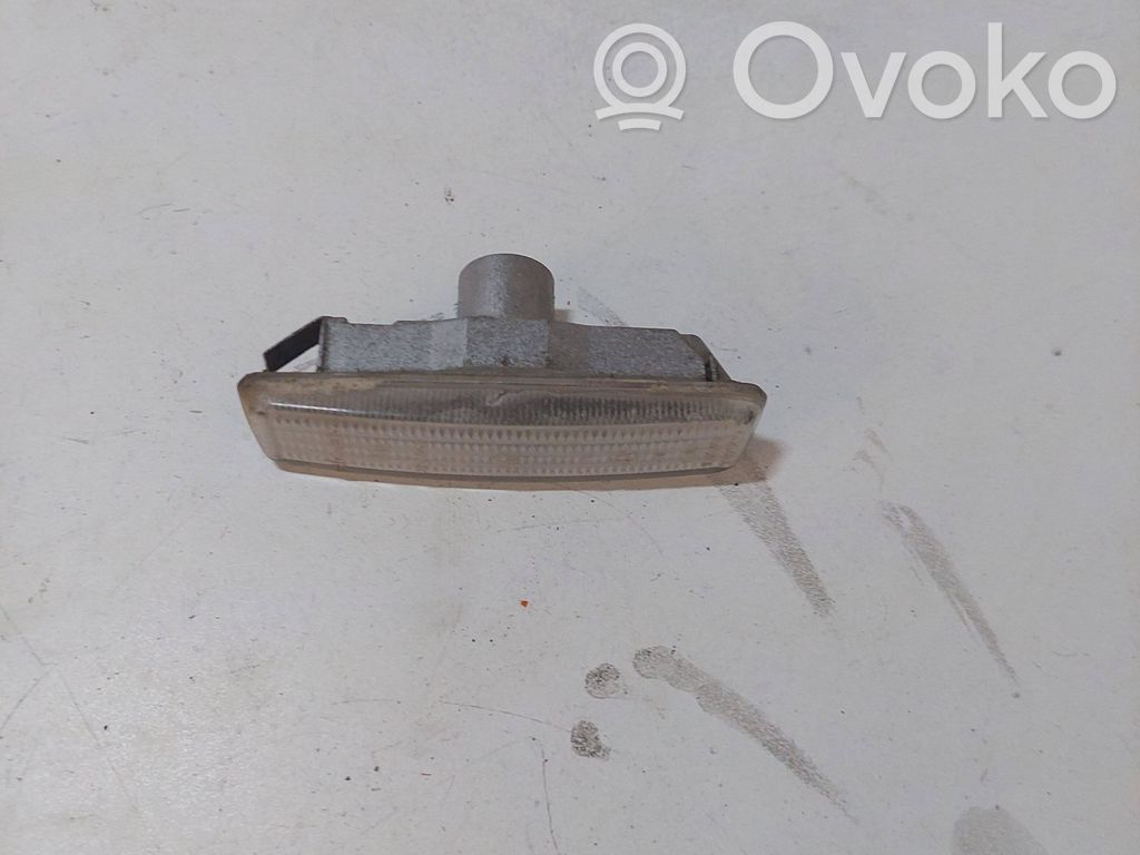 BMW 5 E39 Front fender indicator light 