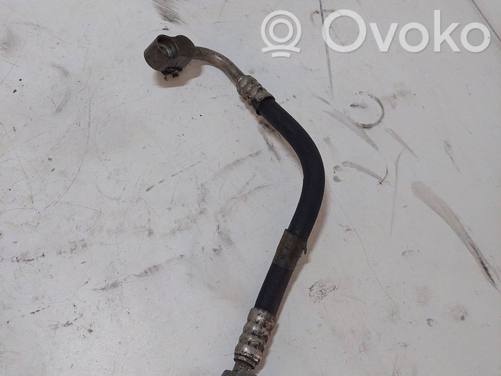 Air conditioning (A/C) pipe/hose