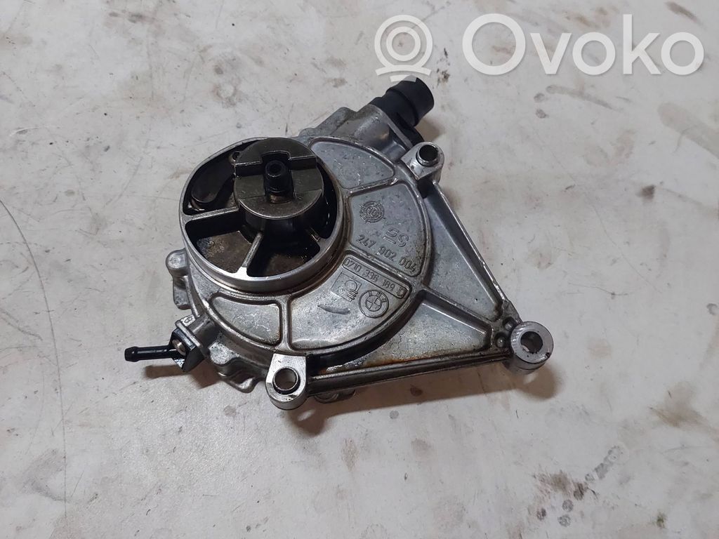 BMW 3 F30 F35 F31 Vakuumo pompa 