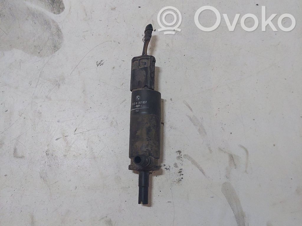 BMW 7 E38 Headlight washer pump 