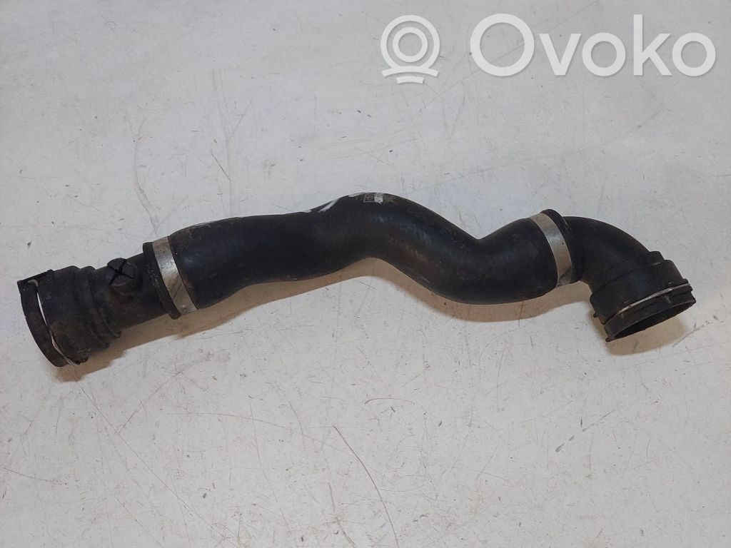 BMW 5 E39 Engine coolant pipe/hose 