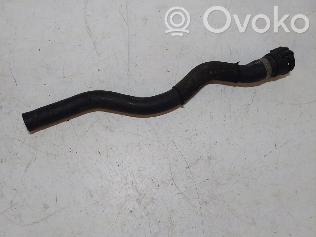 BMW 5 E39 Engine coolant pipe/hose 