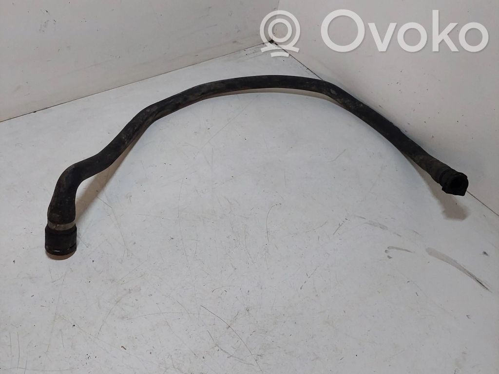 BMW 5 E39 Engine coolant pipe/hose 
