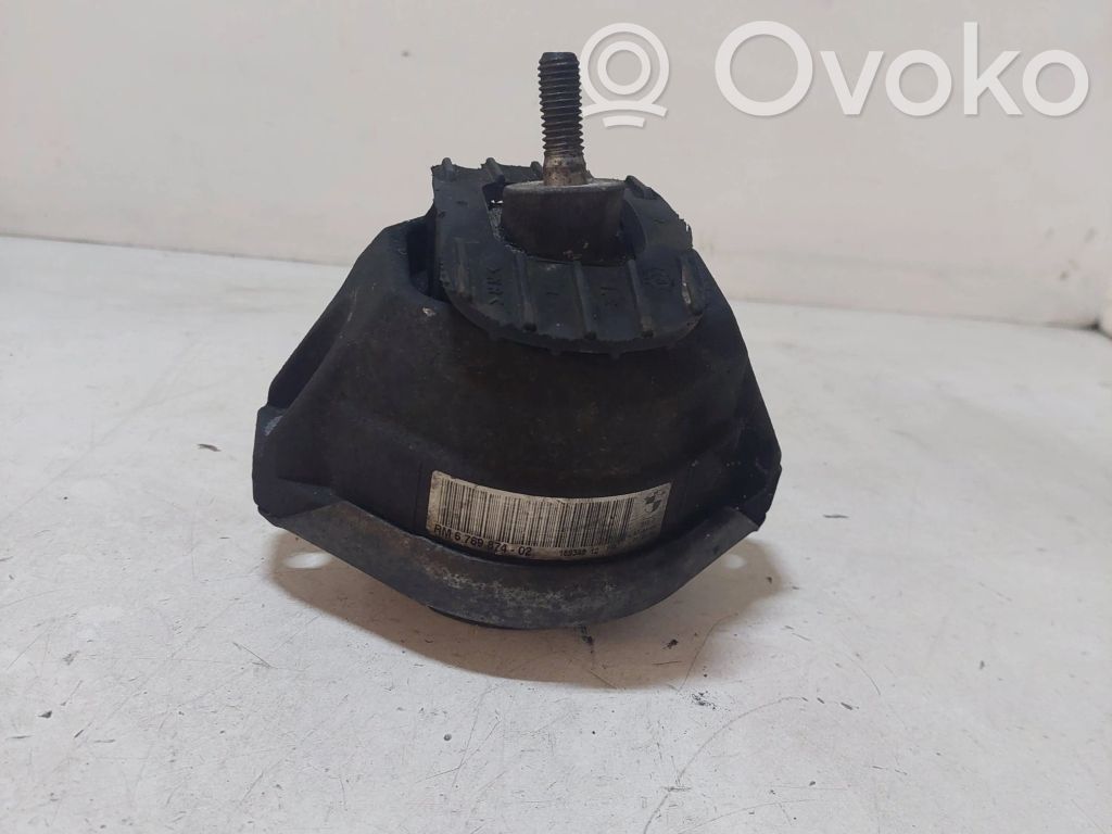 BMW 5 E60 E61 Engine mount bracket 