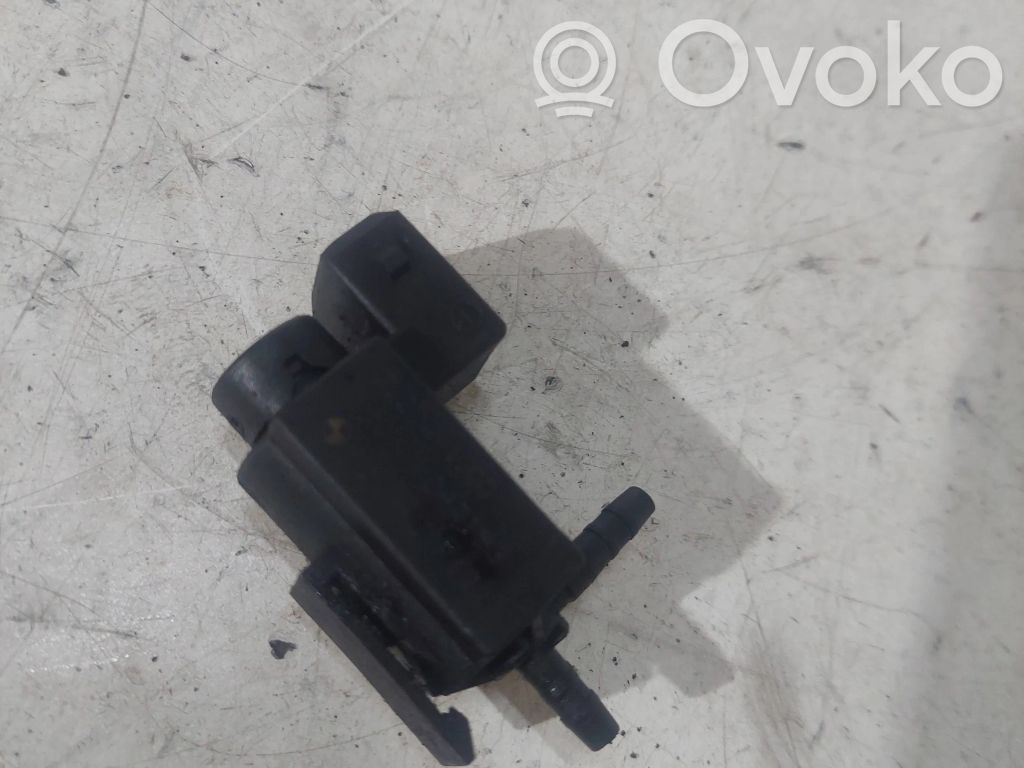 Solenoidinis vožtuvas   1742712