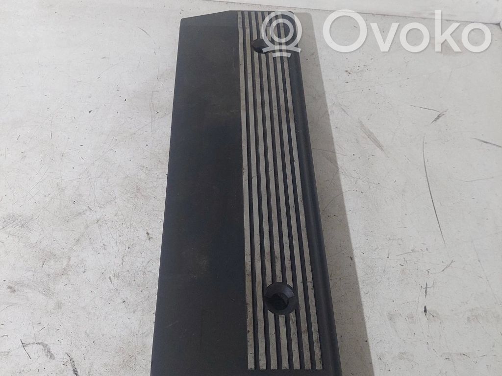 BMW 7 E38 Engine cover (trim) 