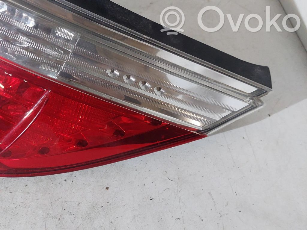 Rear/tail lights   19528502