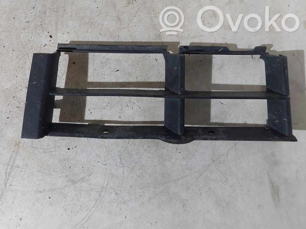 BMW 5 E39 Front bumper lower grill 
