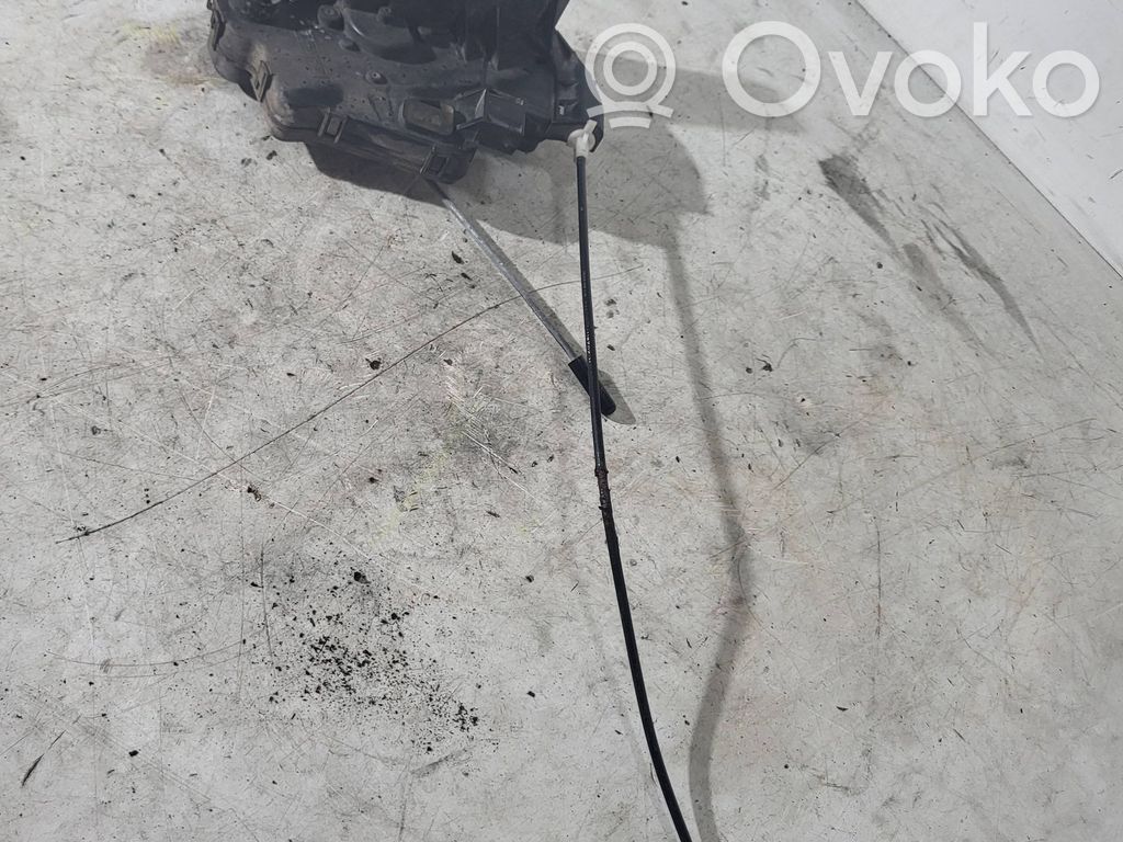 Front door lock   510791110